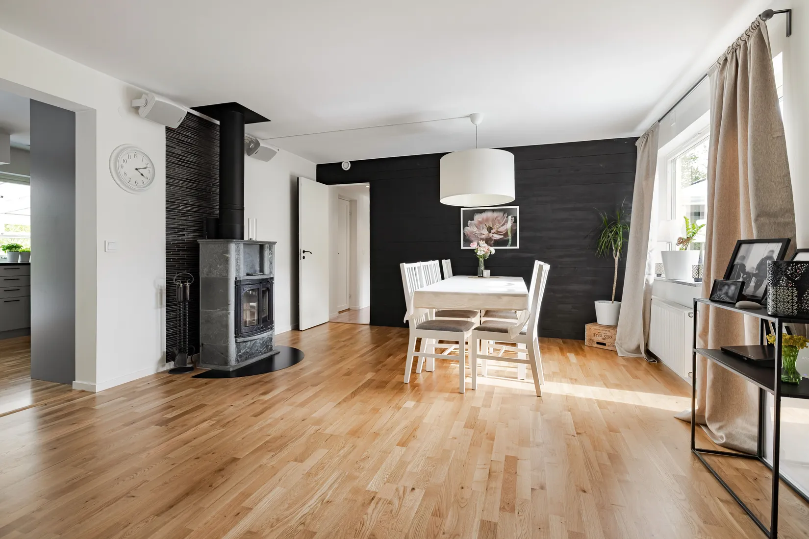 Villa, Slipvägen 12, Sanda, Strängnäs