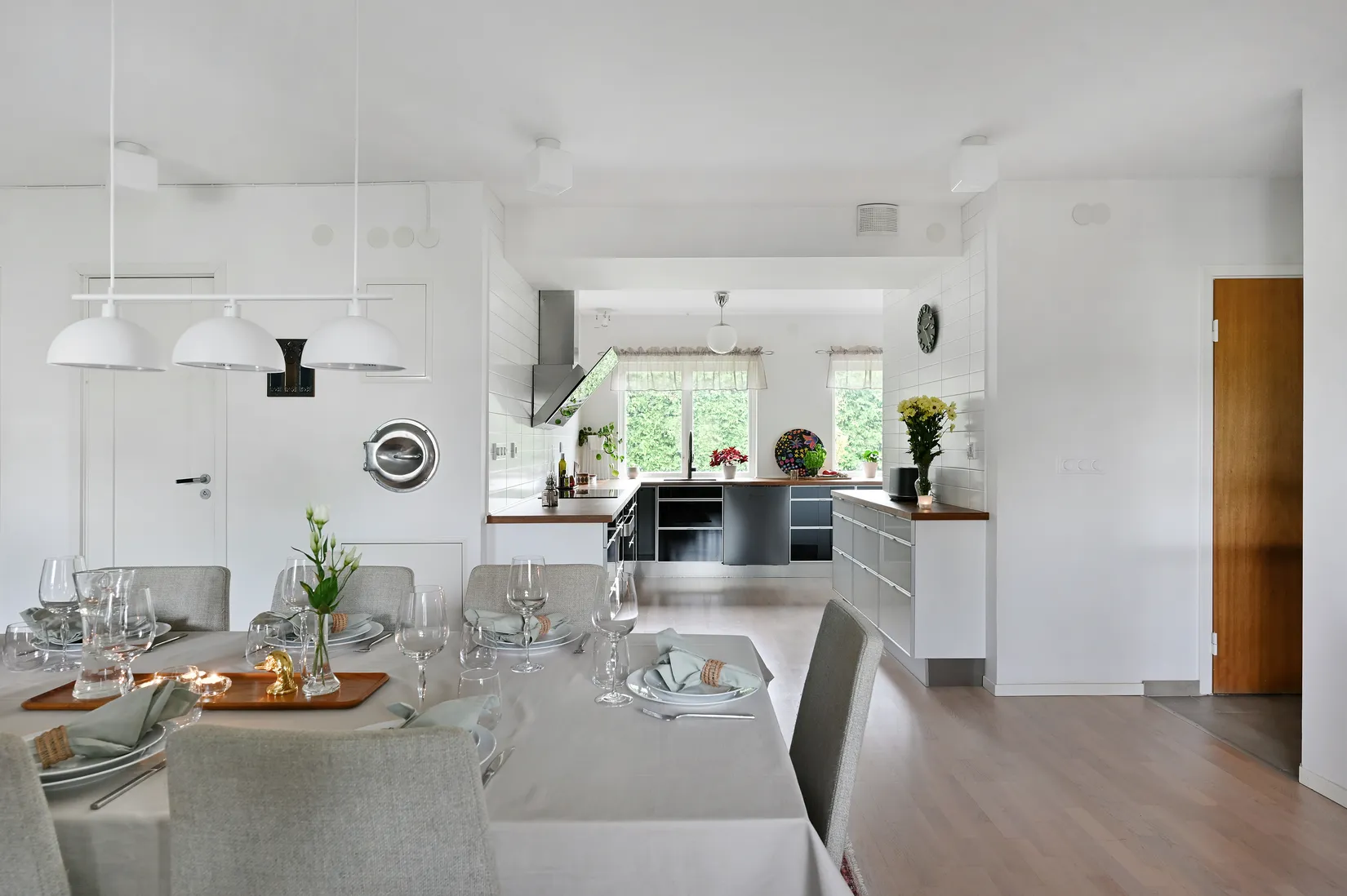 Villa, Järneksvägen 11, Nälsta, Stockholm