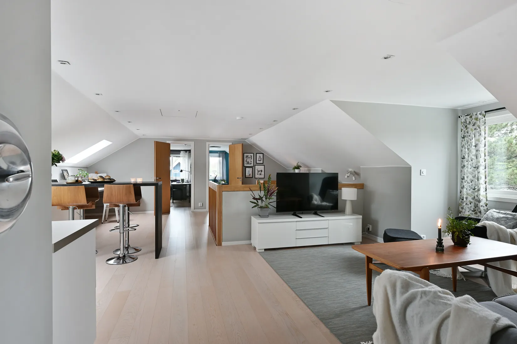 Villa, Järneksvägen 11, Nälsta, Stockholm