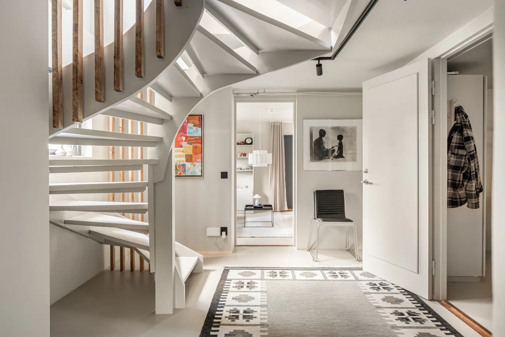 Villa, SKÖRDEVÄGEN 31, Näsbypark, Täby