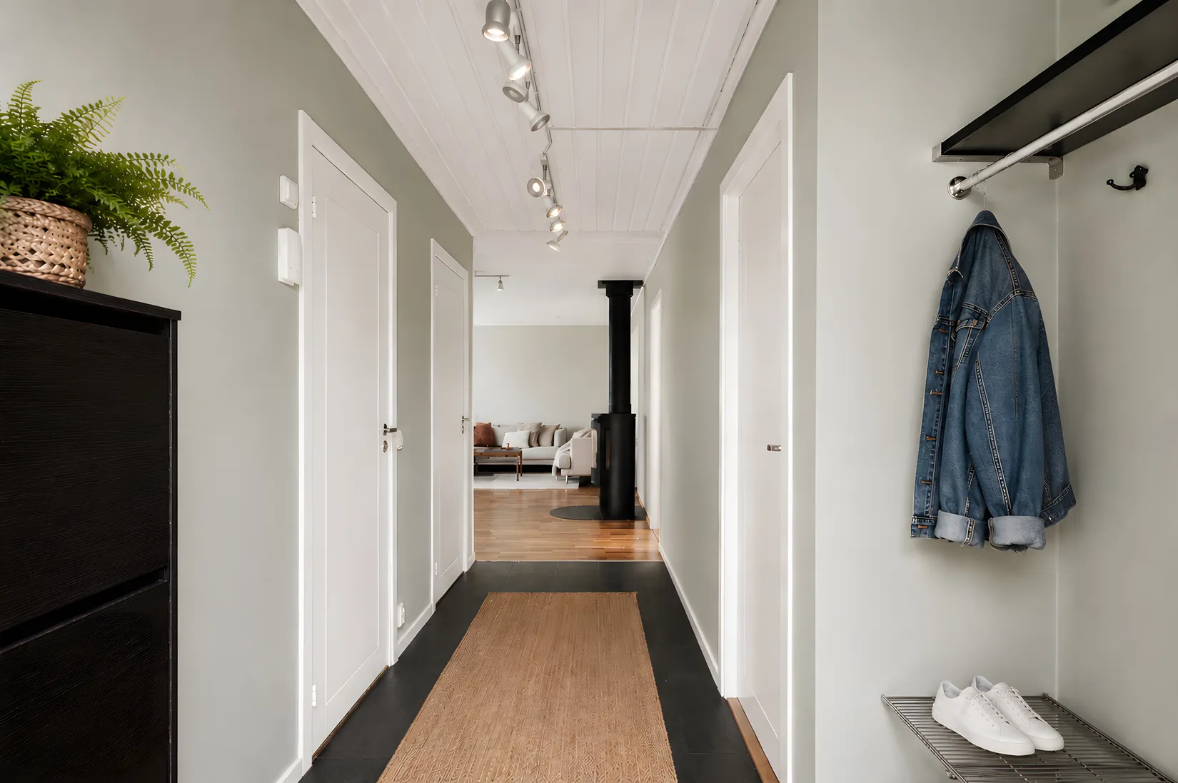 Villa, Vinbärsstigen 5, Kungsängen/Gröna Dalen, Upplands-Bro
