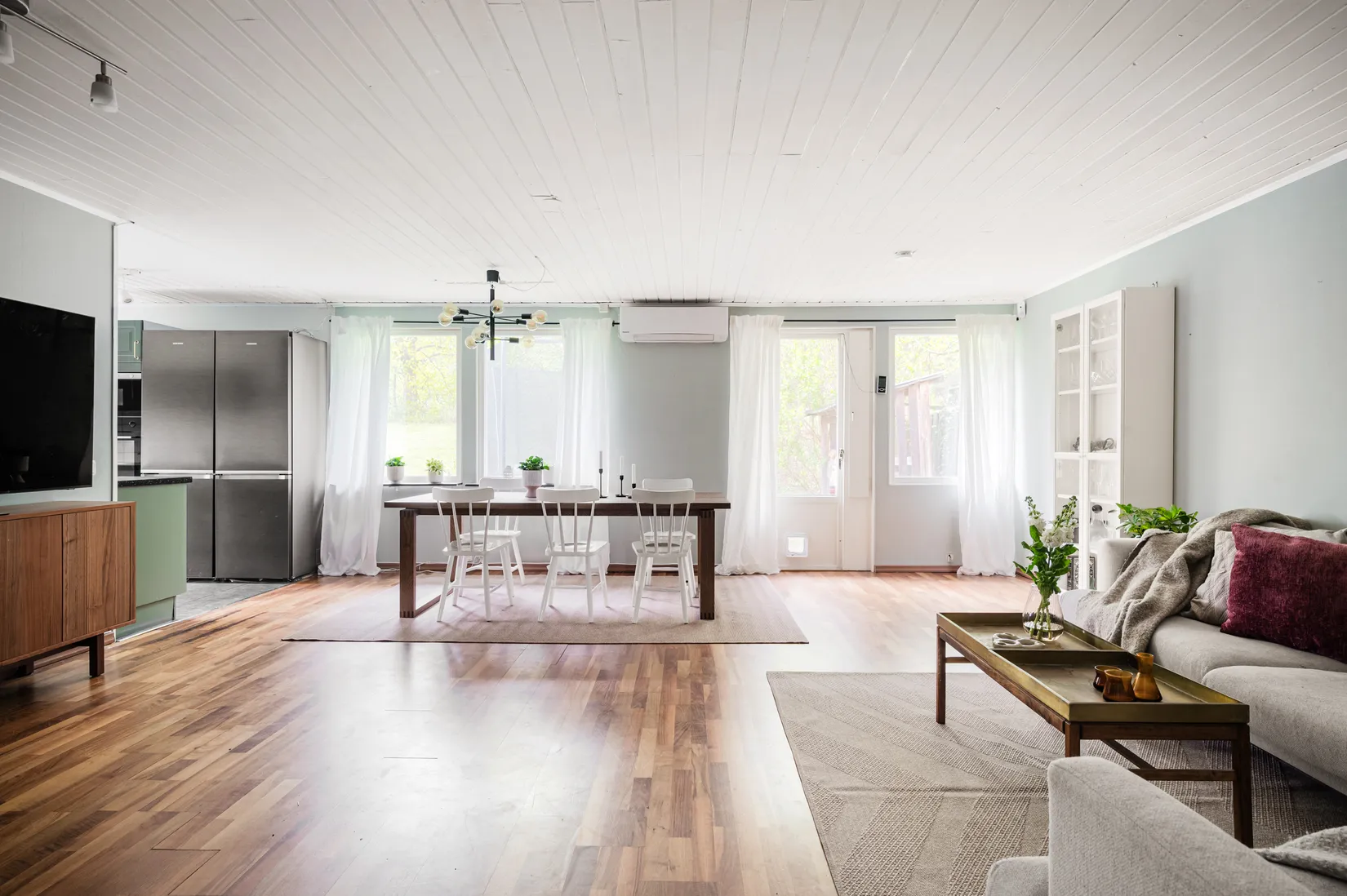 Villa, Vinbärsstigen 5, Kungsängen/Gröna Dalen, Upplands-Bro