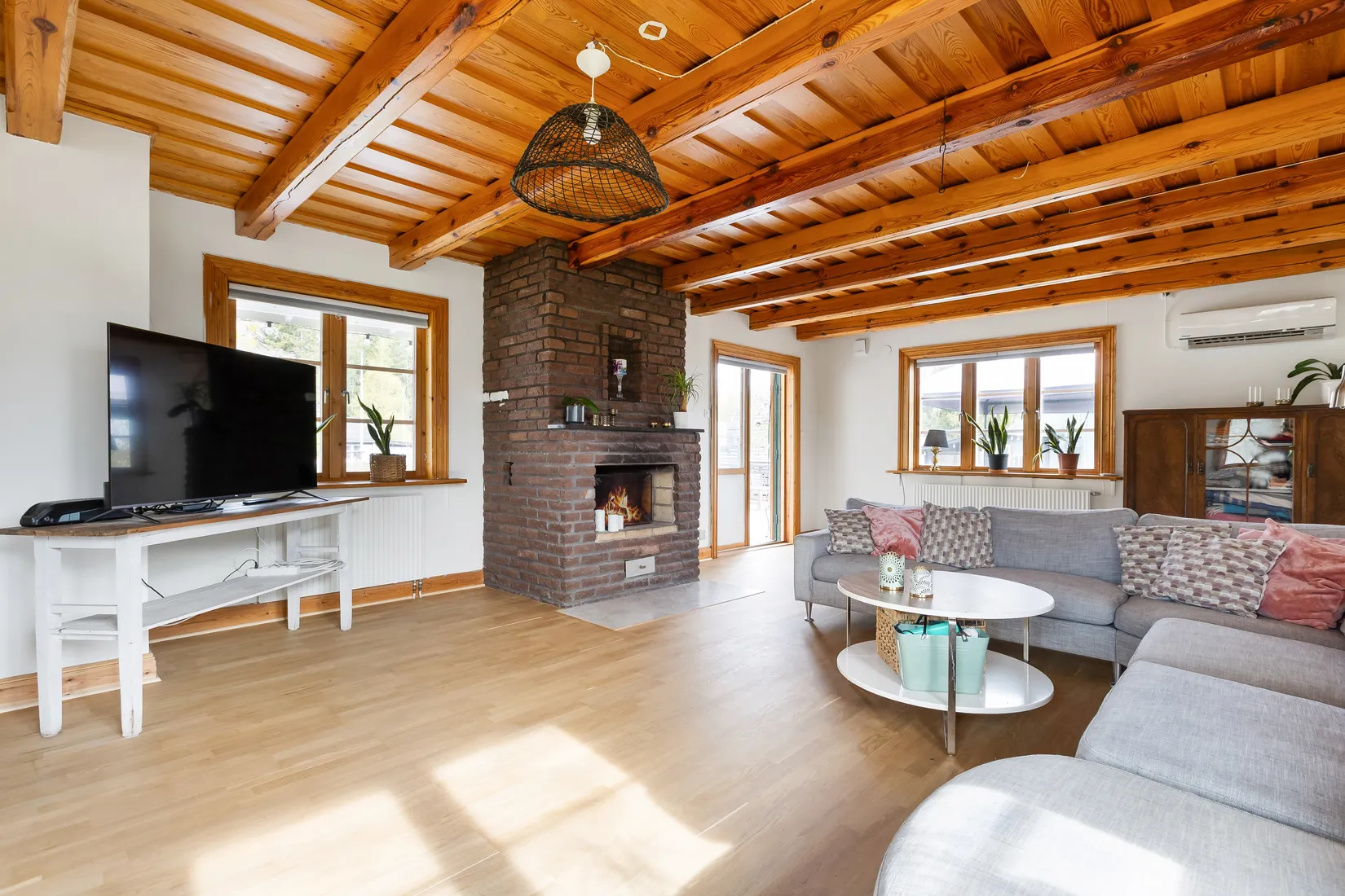 Villa, Brukskogsvägen 11, Adelsö, Ekerö