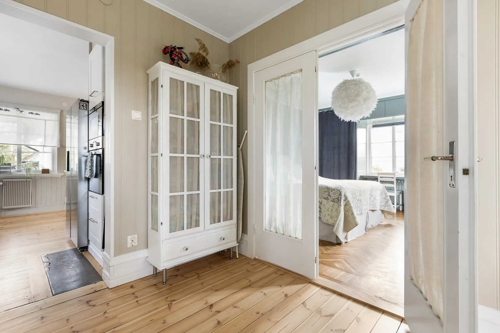 Villa, Brukskogsvägen 11, Adelsö, Ekerö