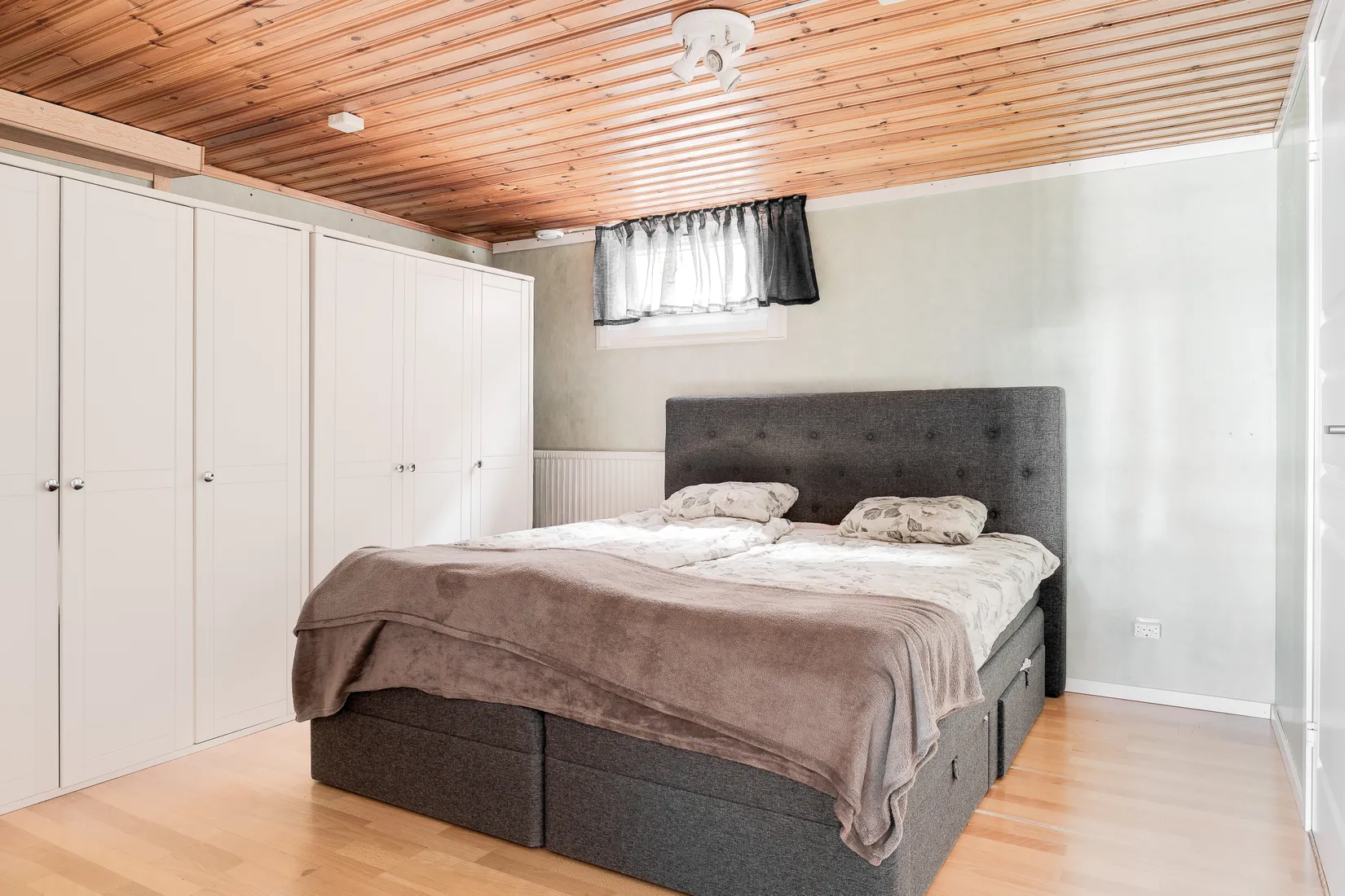 Villa, Radhus, Carl Bergstens gata 102, Sandtorp, Norrköping