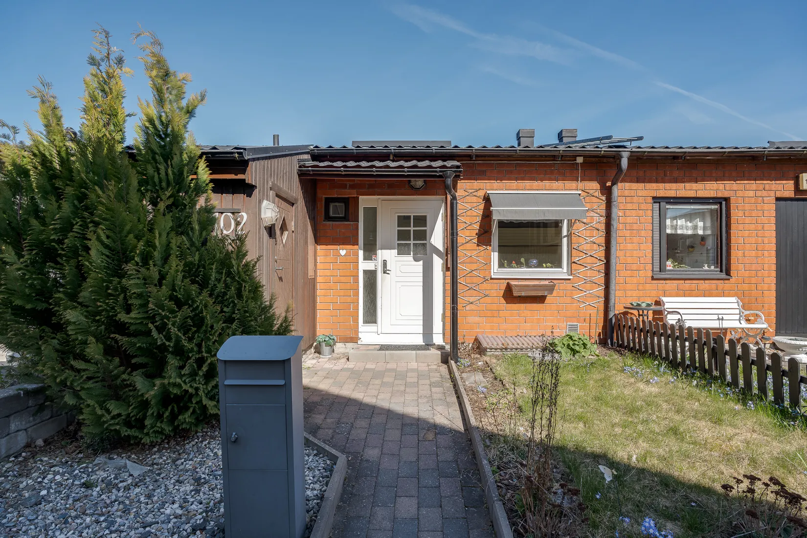 Villa, Radhus, Carl Bergstens gata 102, Sandtorp, Norrköping