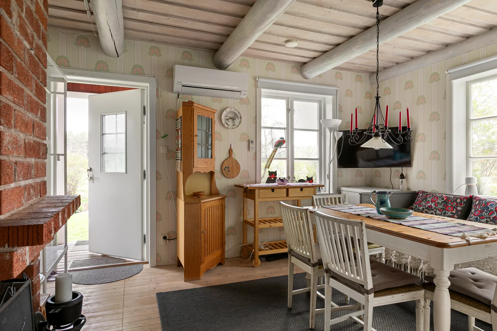 Villa, Flottarevägen 6 och 8, Mehedeby, Tierp