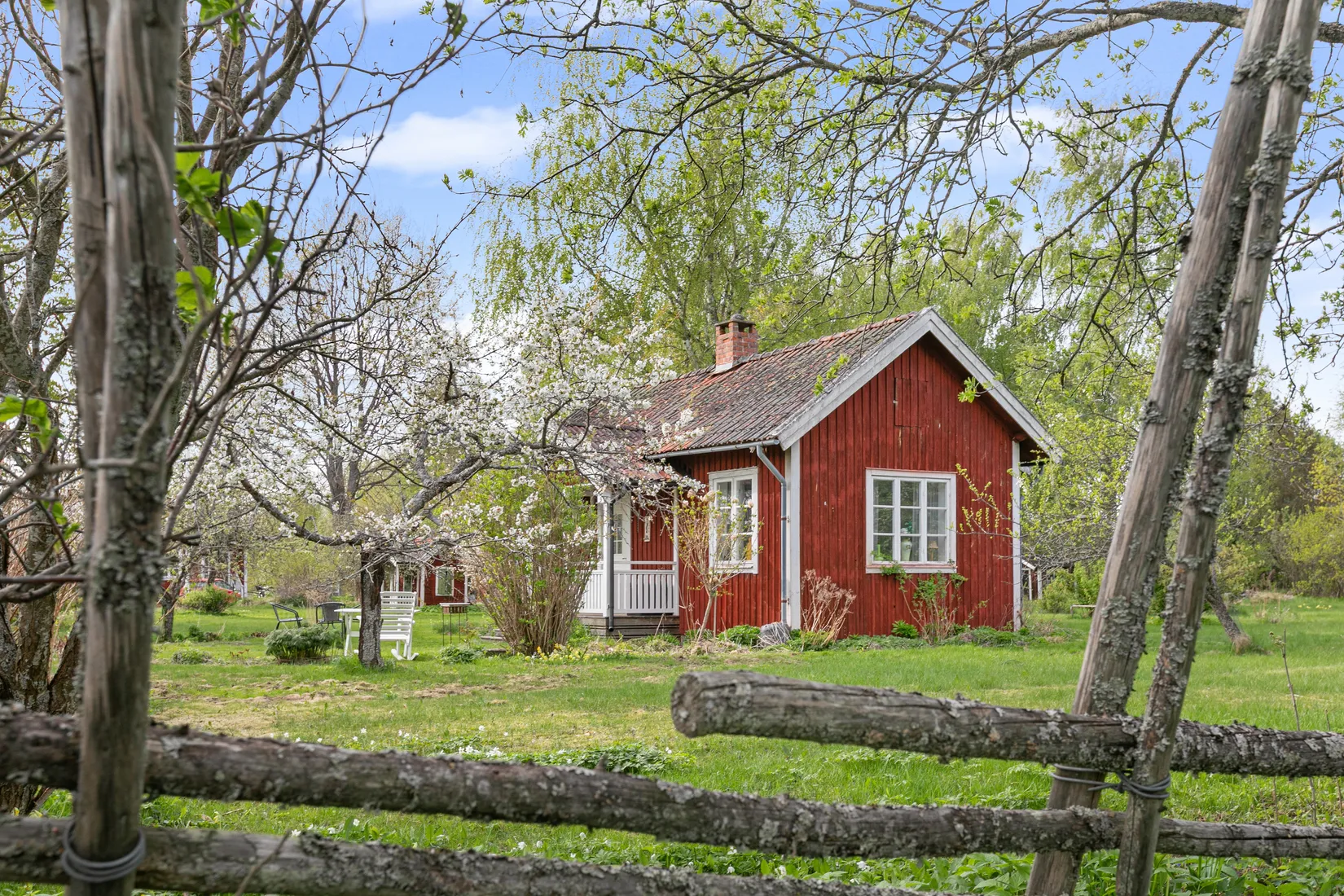 Villa, Flottarevägen 6 och 8, Mehedeby, Tierp