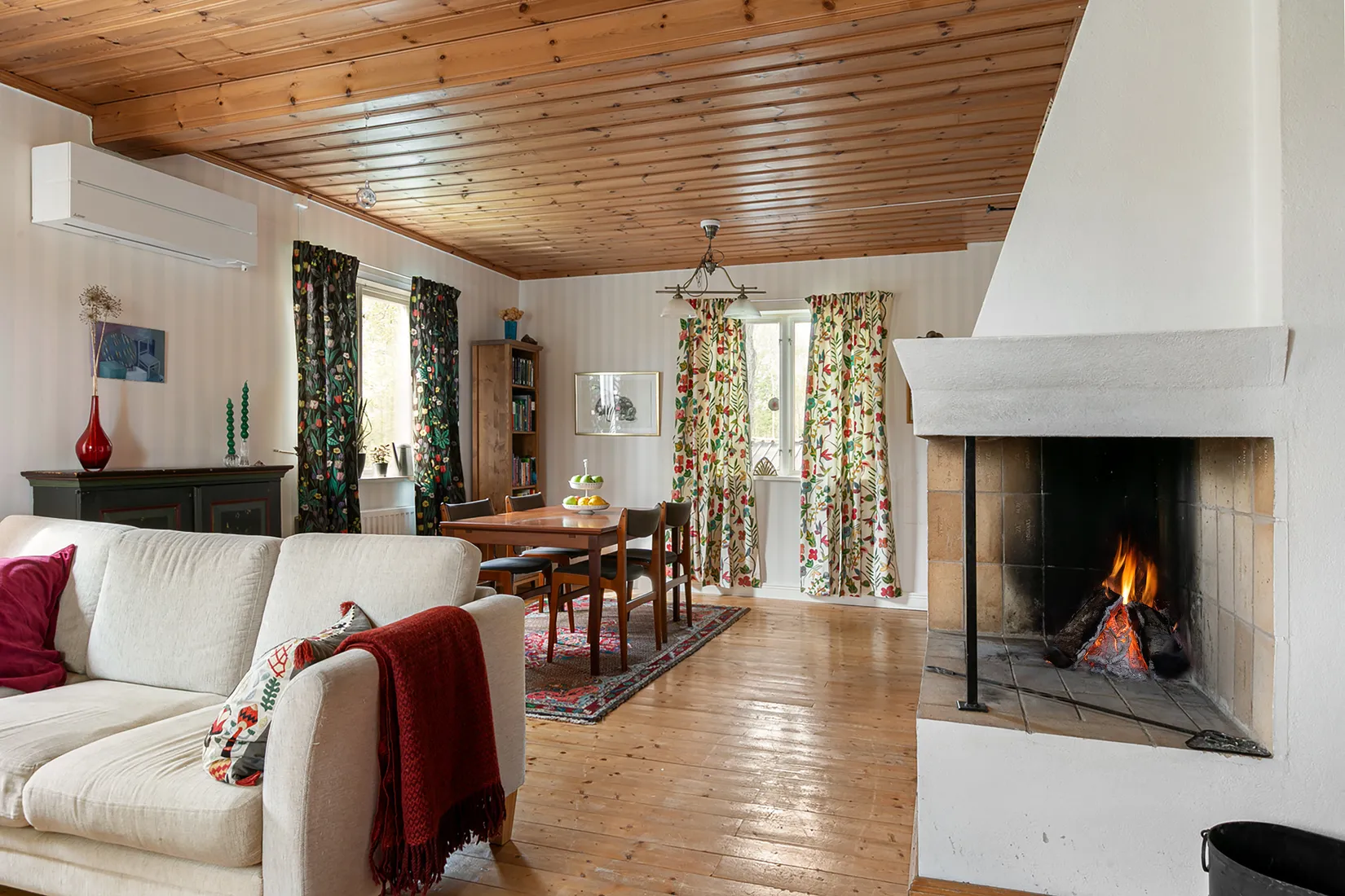 Villa, Flottarevägen 6 och 8, Mehedeby, Tierp