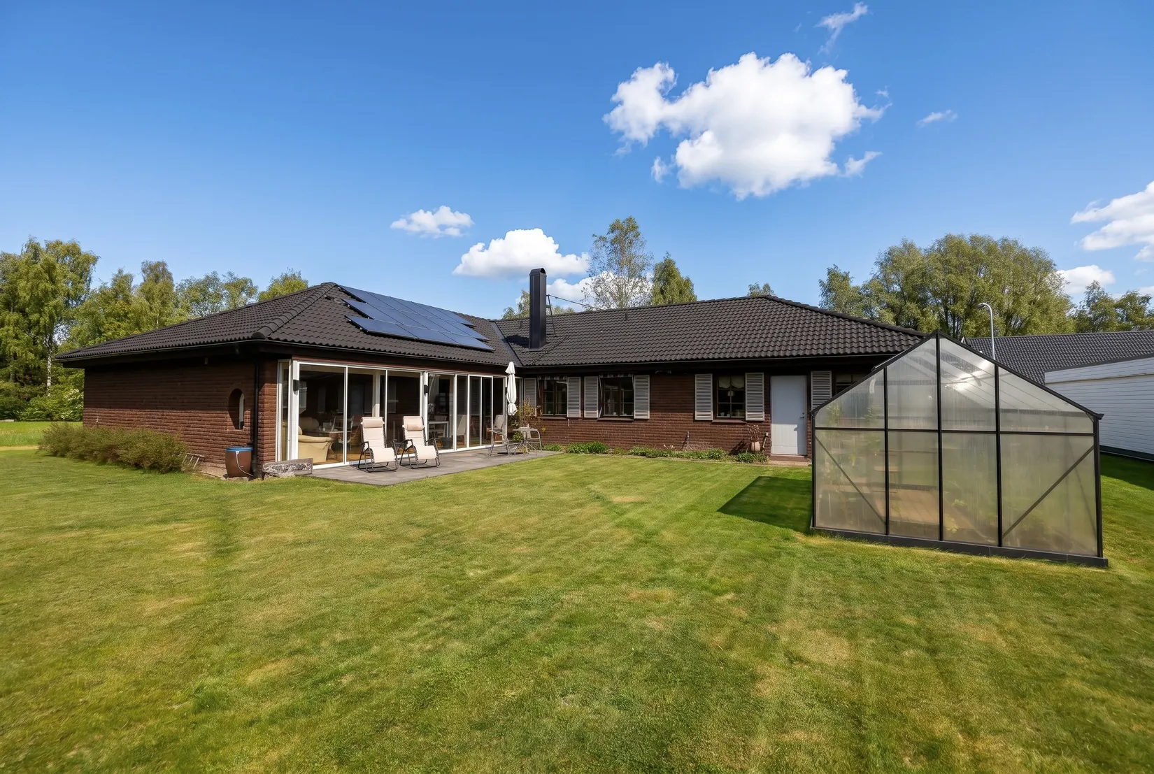 Villa, Vaktelvägen 71, Örebro