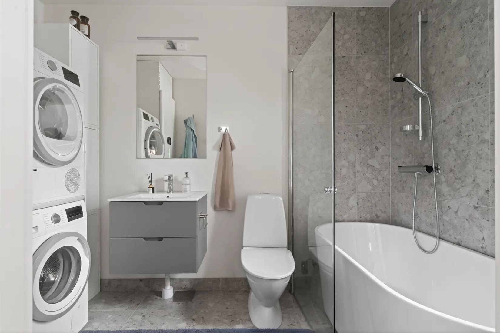 Bostadsrätt, Radhus, Svinningeuddsvägen  12K, Svinninge, Österåker