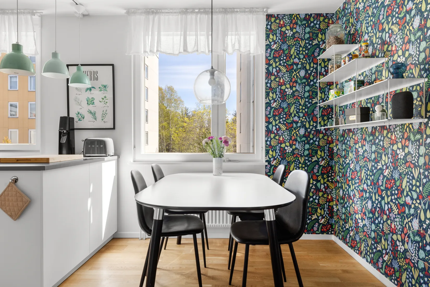 Bostadsrätt, Myggdalsvägen 82, Centrala Tyresö, Tyresö