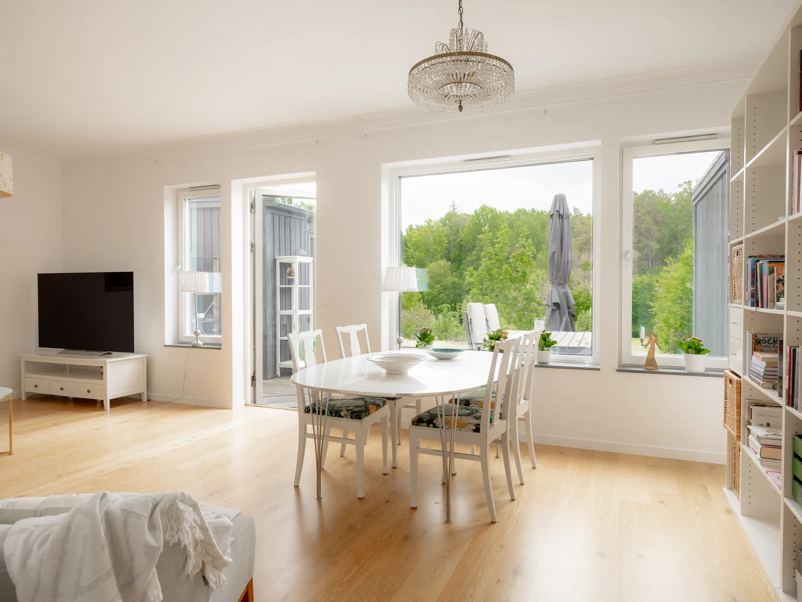 Radhus, Rådans Gårdsväg 48, Silverdal, Sollentuna