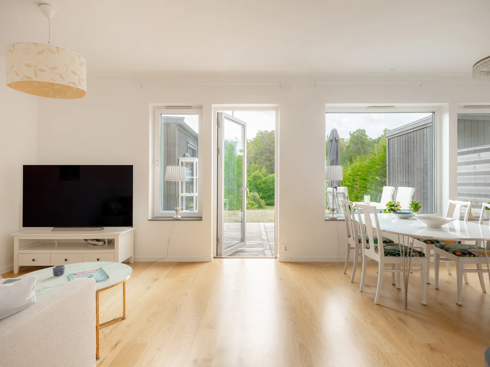 Radhus, Rådans Gårdsväg 48, Silverdal, Sollentuna