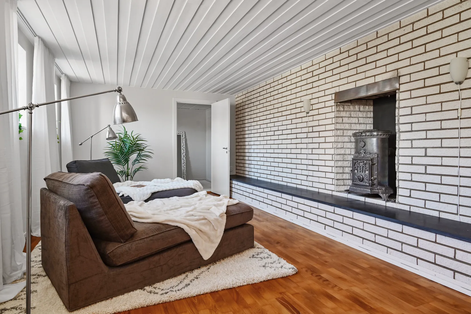 Villa, Dingtunagränd 11, Brunnby Vik, Upplands Väsby