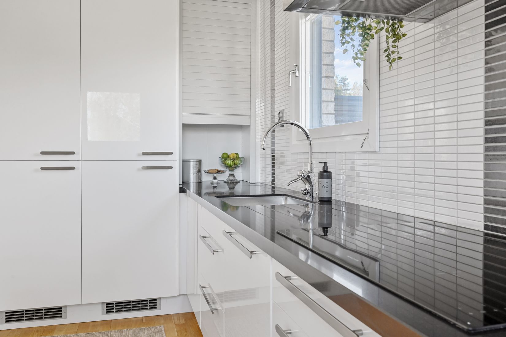 Villa, Dingtunagränd 11, Brunnby Vik, Upplands Väsby