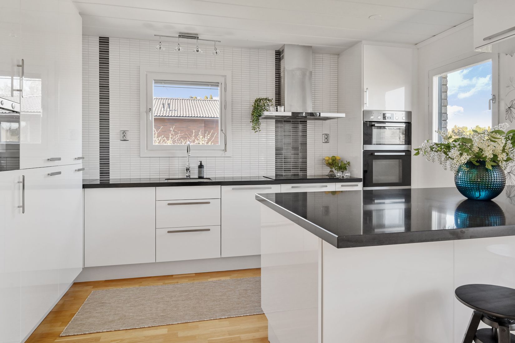 Villa, Dingtunagränd 11, Brunnby Vik, Upplands Väsby