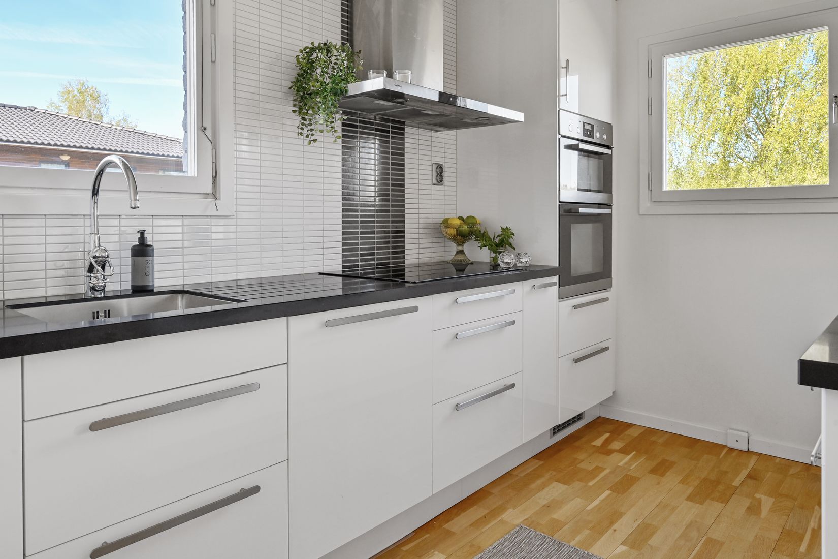Villa, Dingtunagränd 11, Brunnby Vik, Upplands Väsby