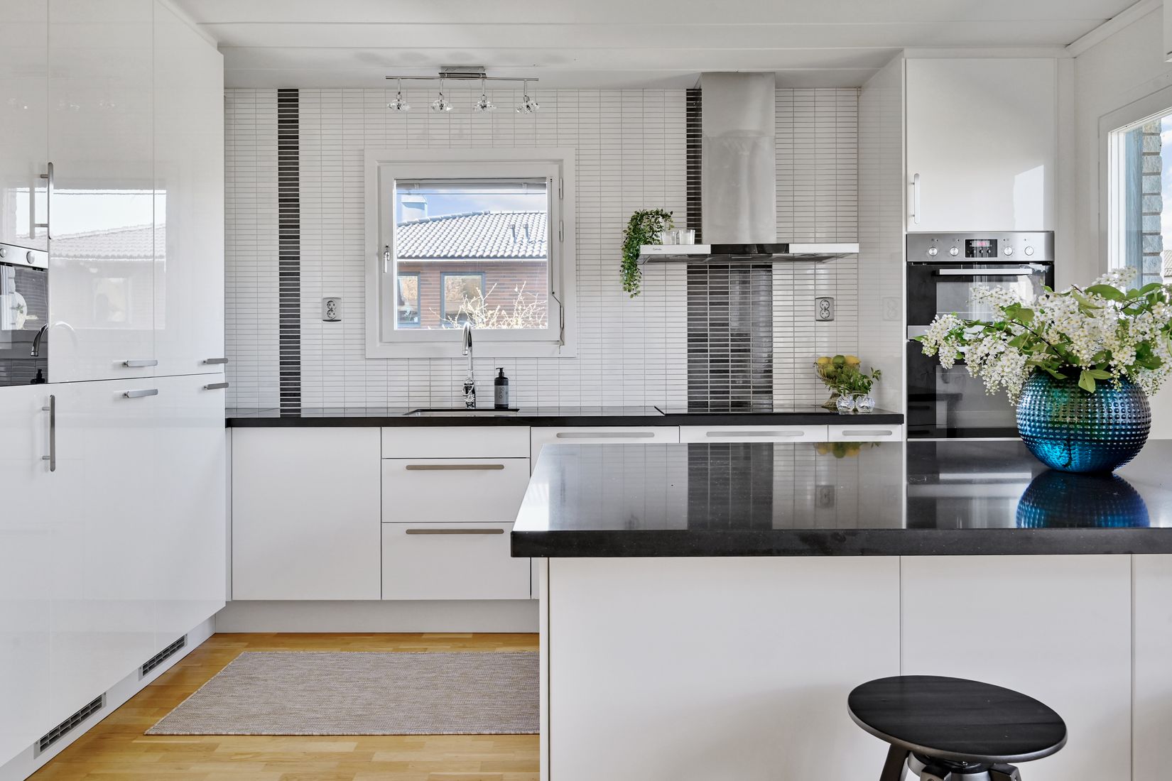 Villa, Dingtunagränd 11, Brunnby Vik, Upplands Väsby