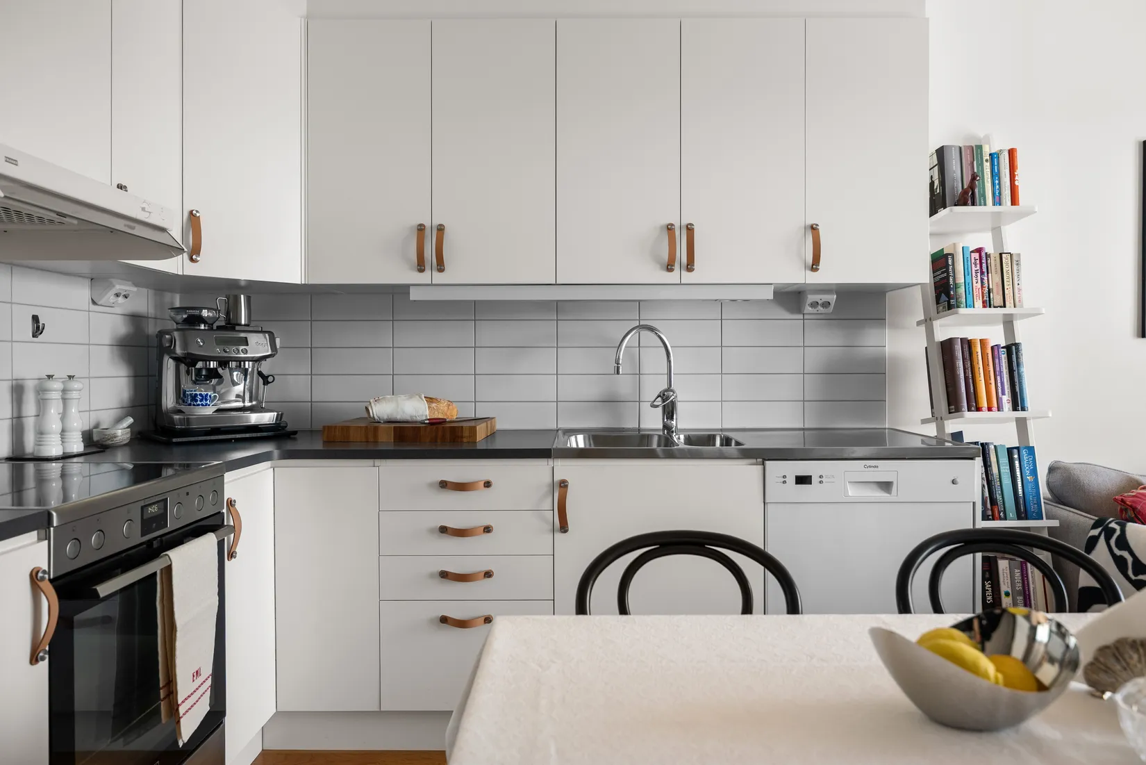 Bostadsrätt, Rabattvägen 42, våning 5, Johannelunds Trädgårdsstad, Stockholm
