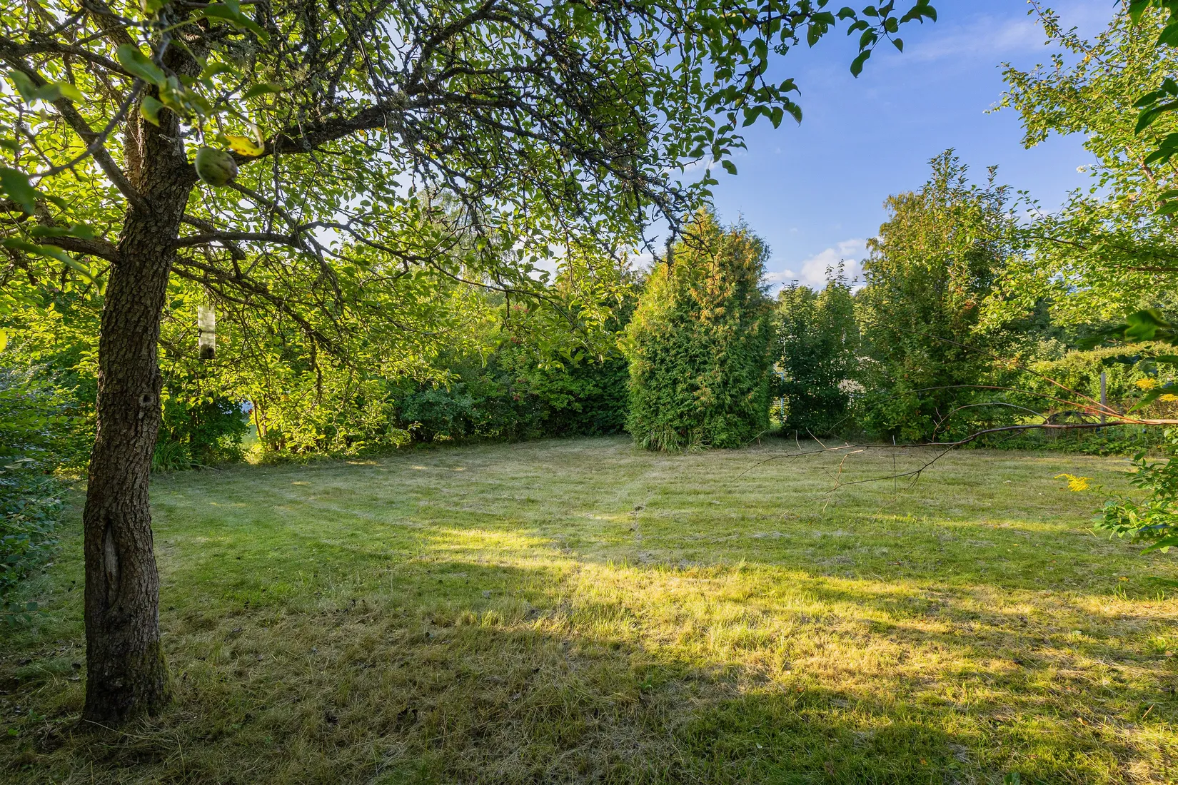 Radhus, Hyvelgränd 7, Haninge