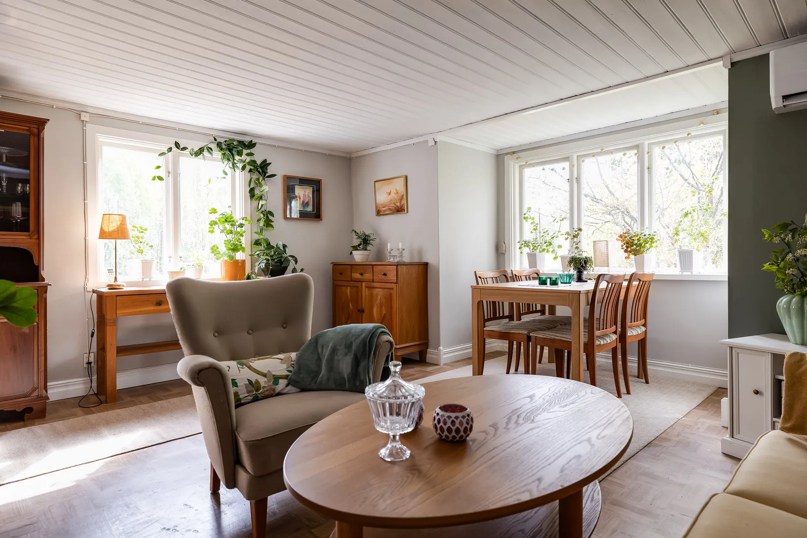 Villa,  Norrgården 1, Vekhyttan, Lekeberg