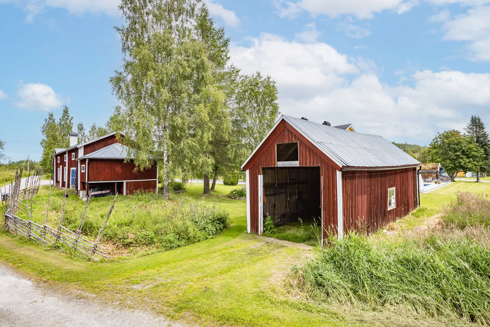 Gård/Skog, Storhullsjön 445, Sundsvall