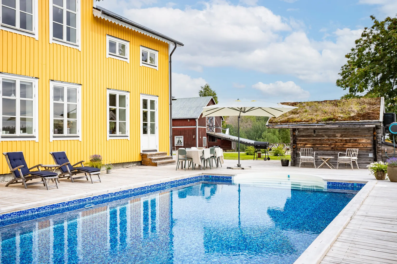 Gård/Skog, Storhullsjön 445, Sundsvall