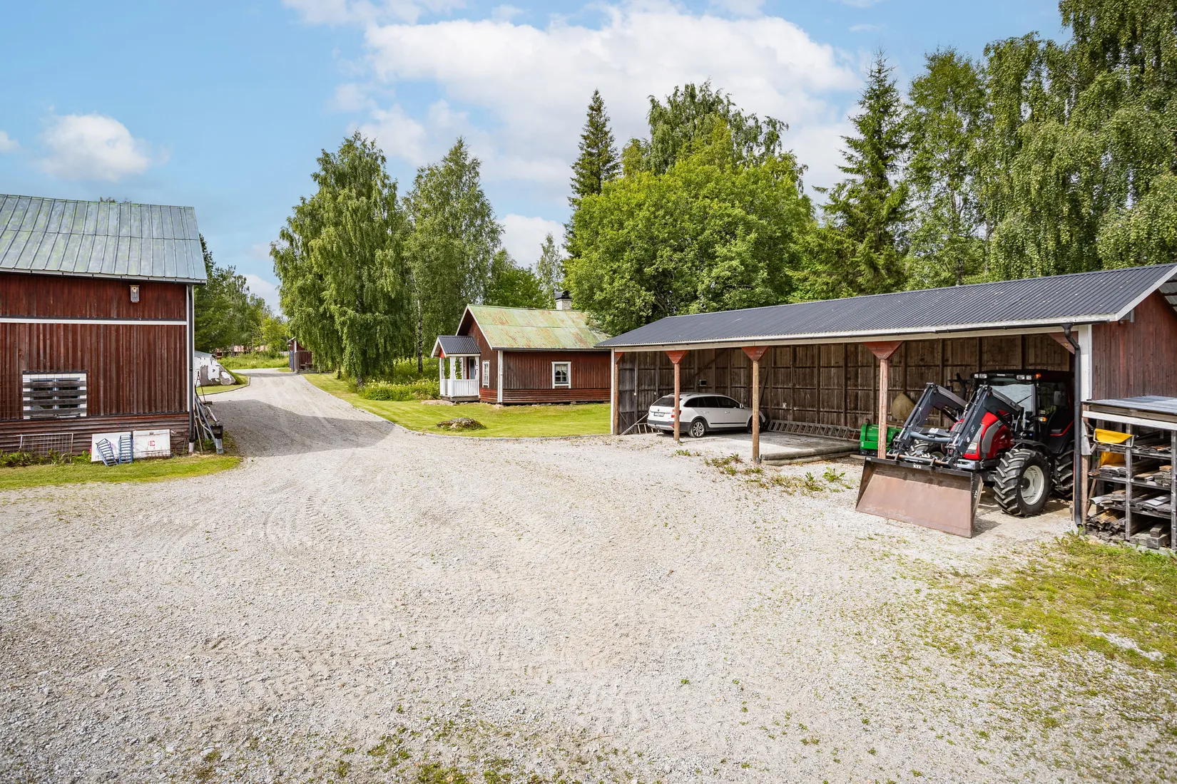 Gård/Skog, Storhullsjön 445, Sundsvall
