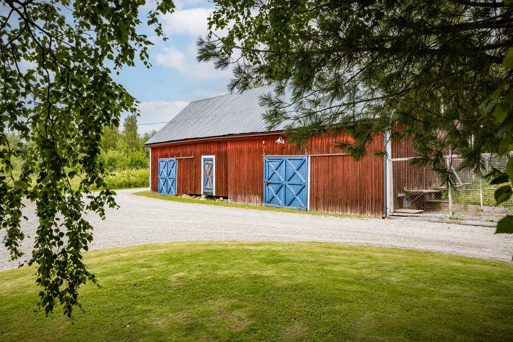 Gård/Skog, Storhullsjön 445, Sundsvall