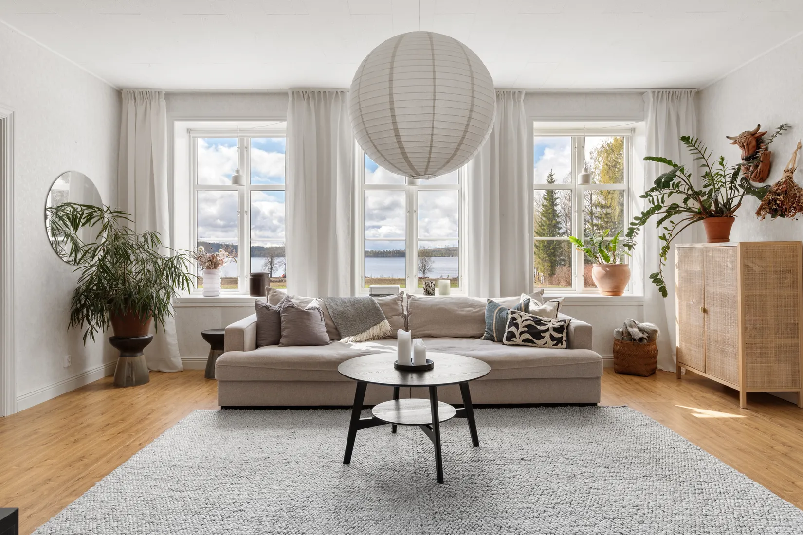 Gård/Skog, Storhullsjön 445, Sundsvall