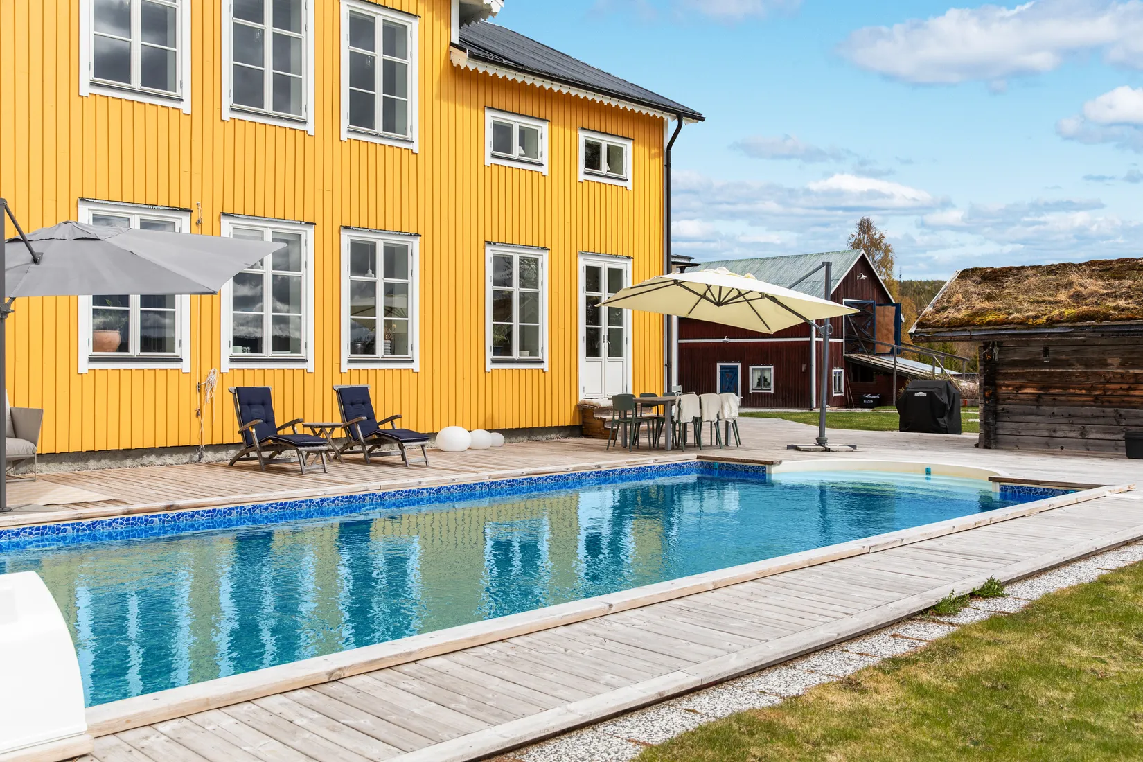 Gård/Skog, Storhullsjön 445, Sundsvall