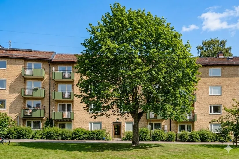 Bostadsrätt, Kallforsvägen 19, vindsvåning 3 av 3!, Bandhagen, Stockholm