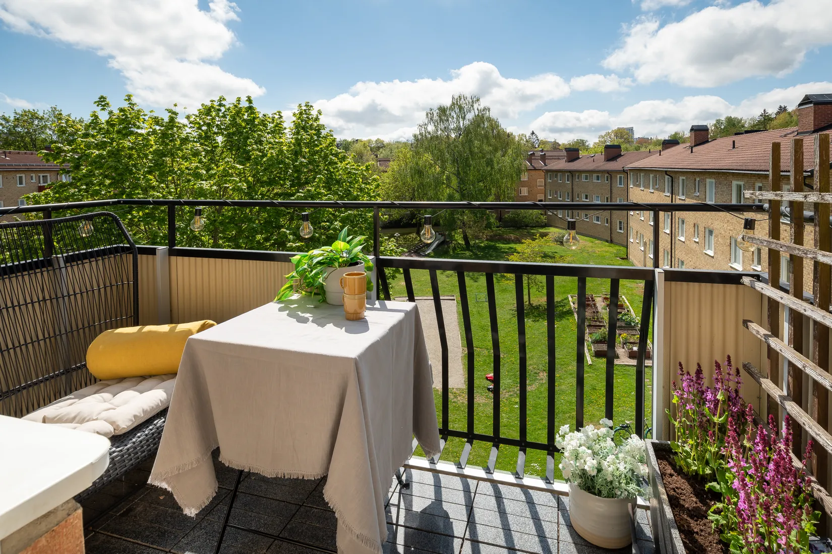 Bostadsrätt, Kallforsvägen 19, vindsvåning 3 av 3!, Bandhagen, Stockholm