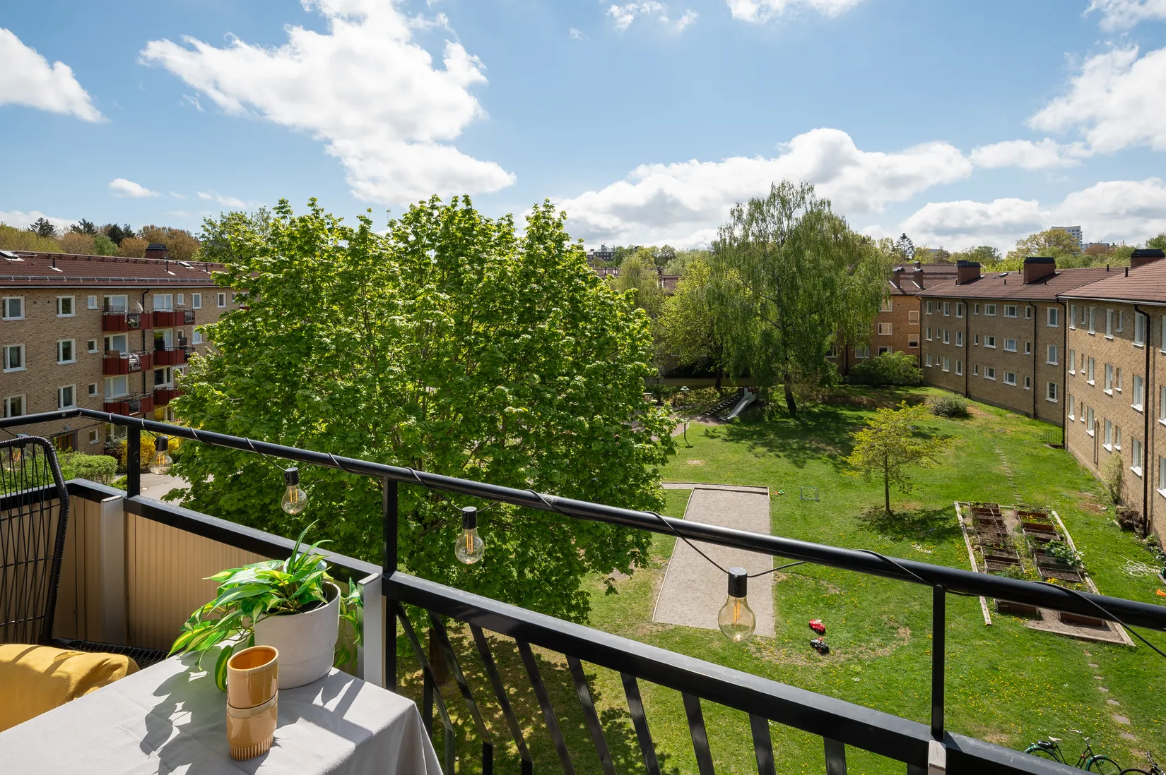 Bostadsrätt, Kallforsvägen 19, vindsvåning 3 av 3!, Bandhagen, Stockholm