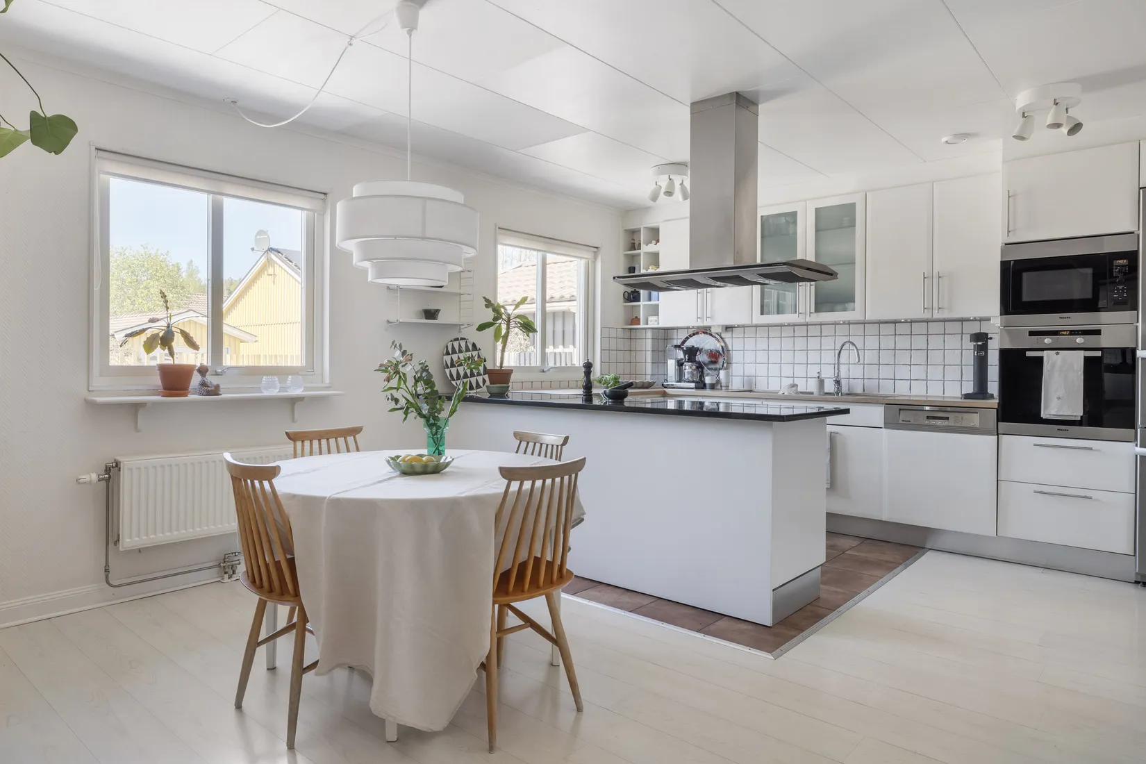 Villa, Brisvägen 21, Mensättra, Nacka