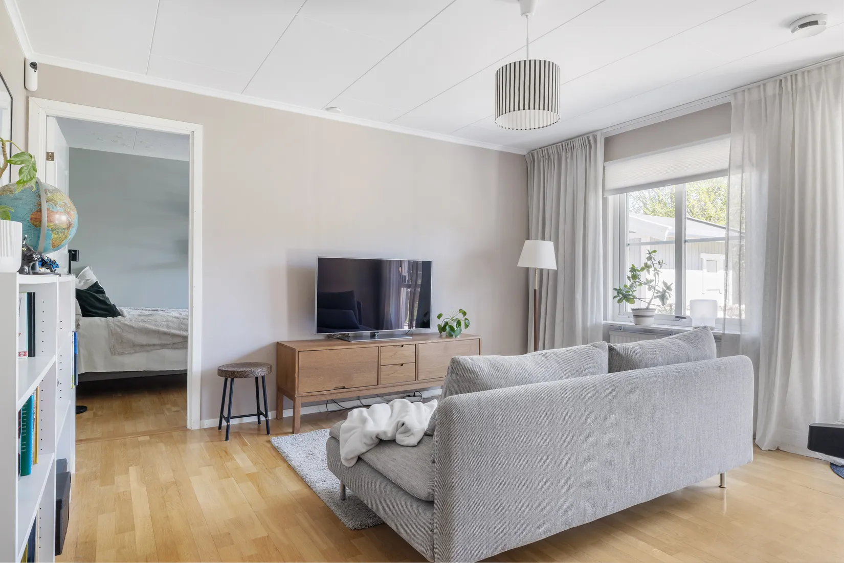 Villa, Brisvägen 21, Mensättra, Nacka