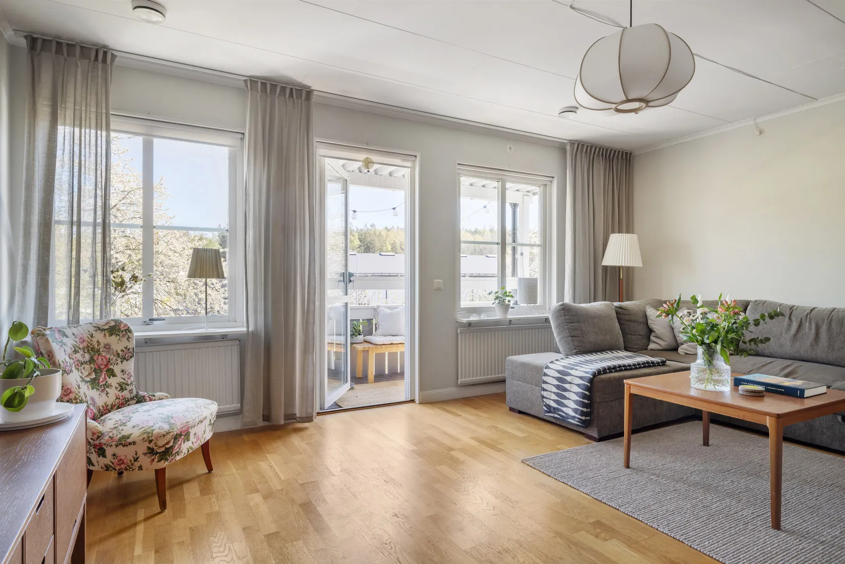 Villa, Brisvägen 21, Mensättra, Nacka
