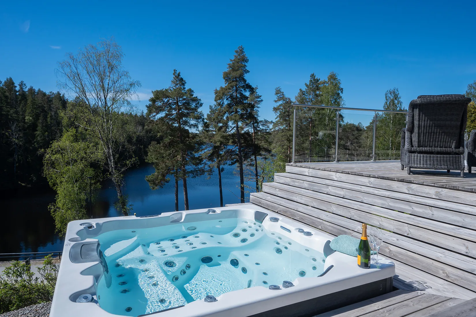 Villa, Kvarnsjövägen 7, Gladö Kvarn, Huddinge