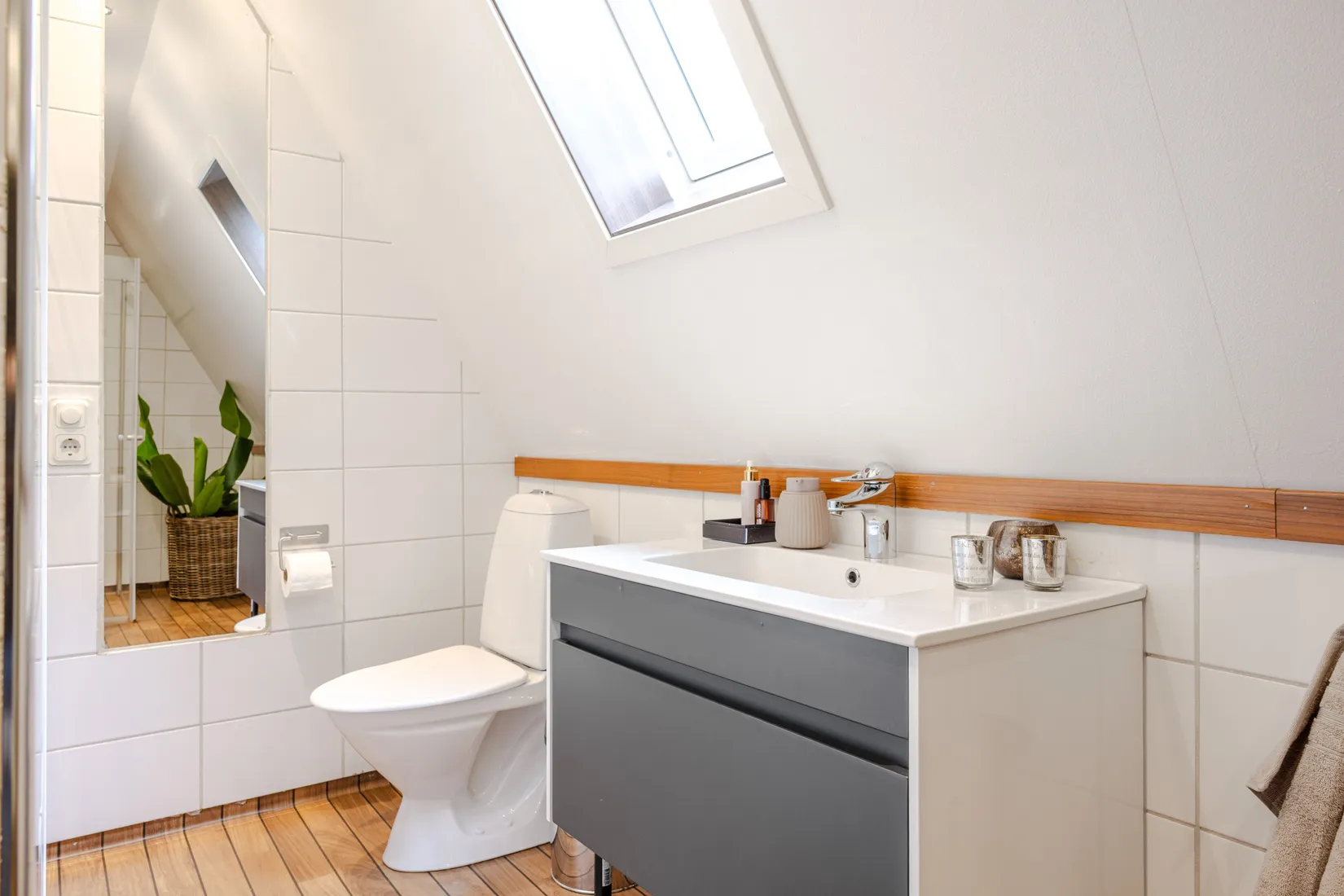 Villa, Ekhöjdsgatan 9, Motala