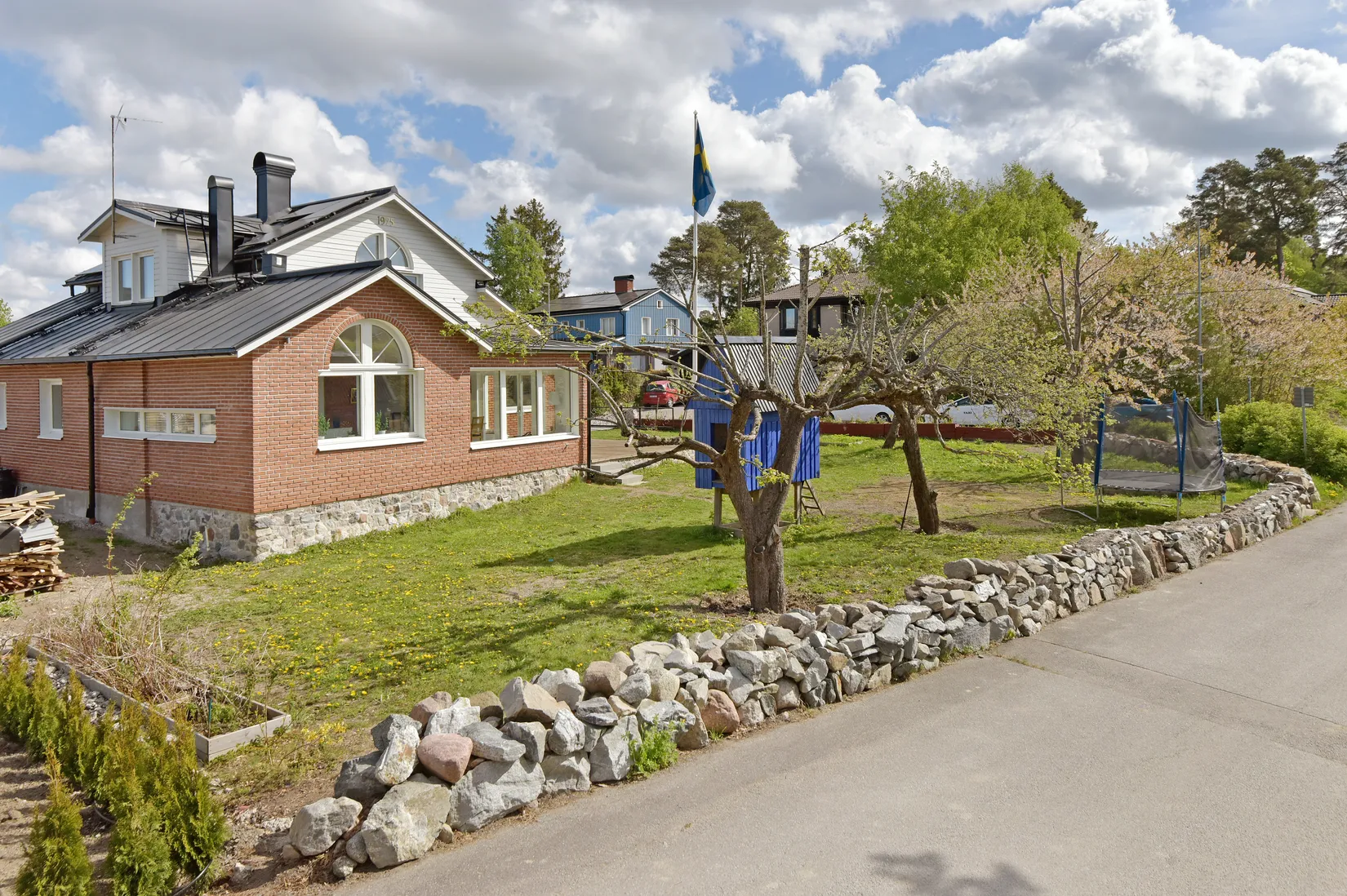 Villa, Reavägen 8, Barkarby, Järfälla