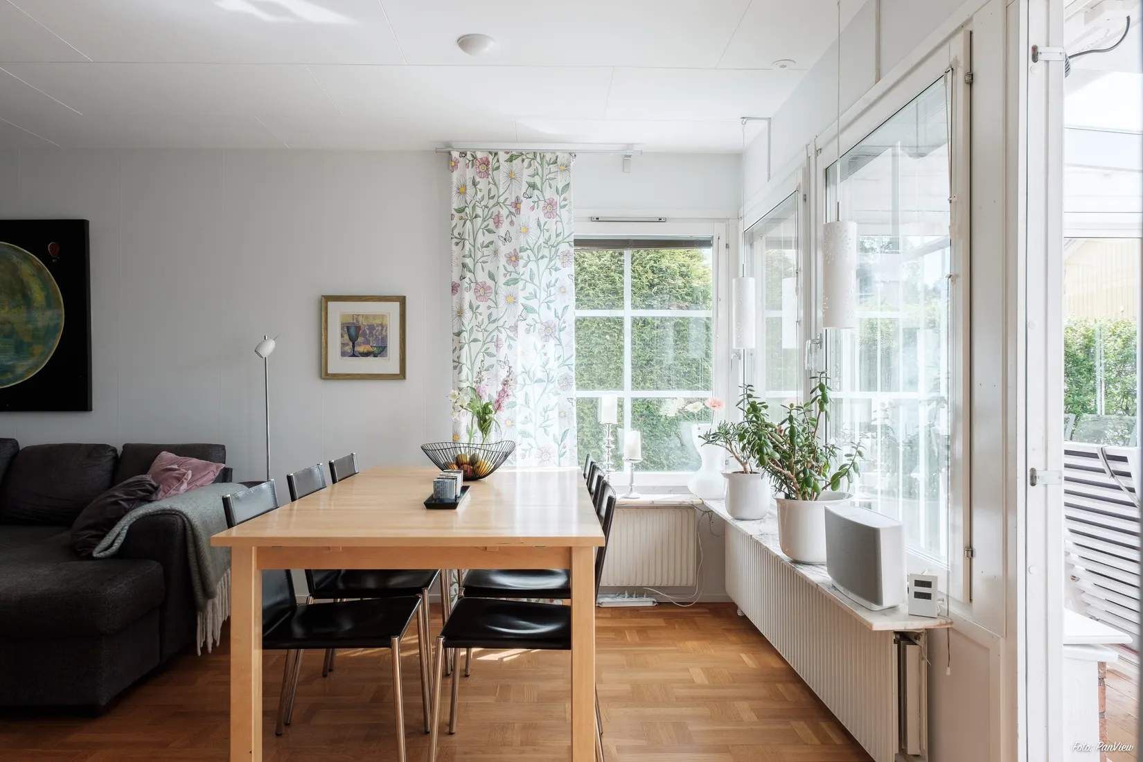 Villa, Radhus, Påskliljevägen 14, Önsta Gryta, Västerås