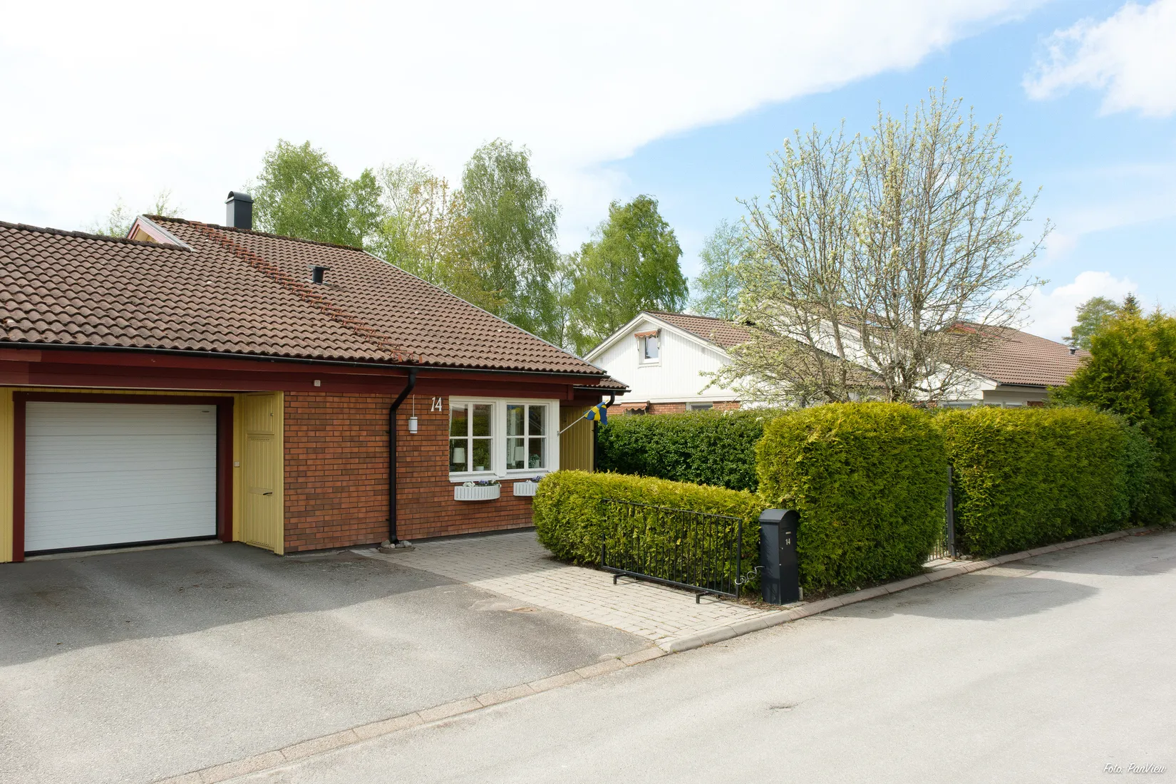 Villa, Radhus, Påskliljevägen 14, Önsta Gryta, Västerås