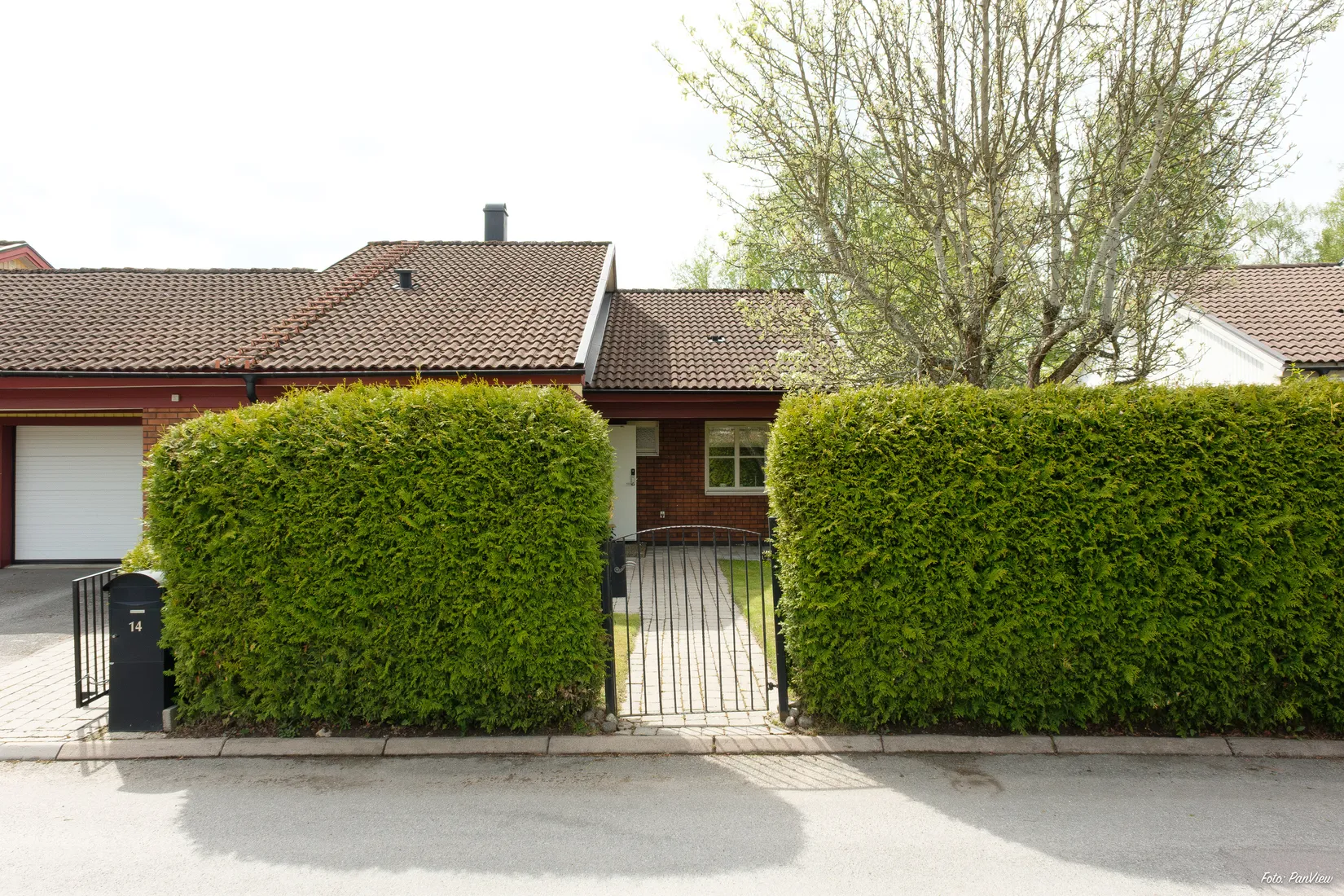 Villa, Radhus, Påskliljevägen 14, Önsta Gryta, Västerås