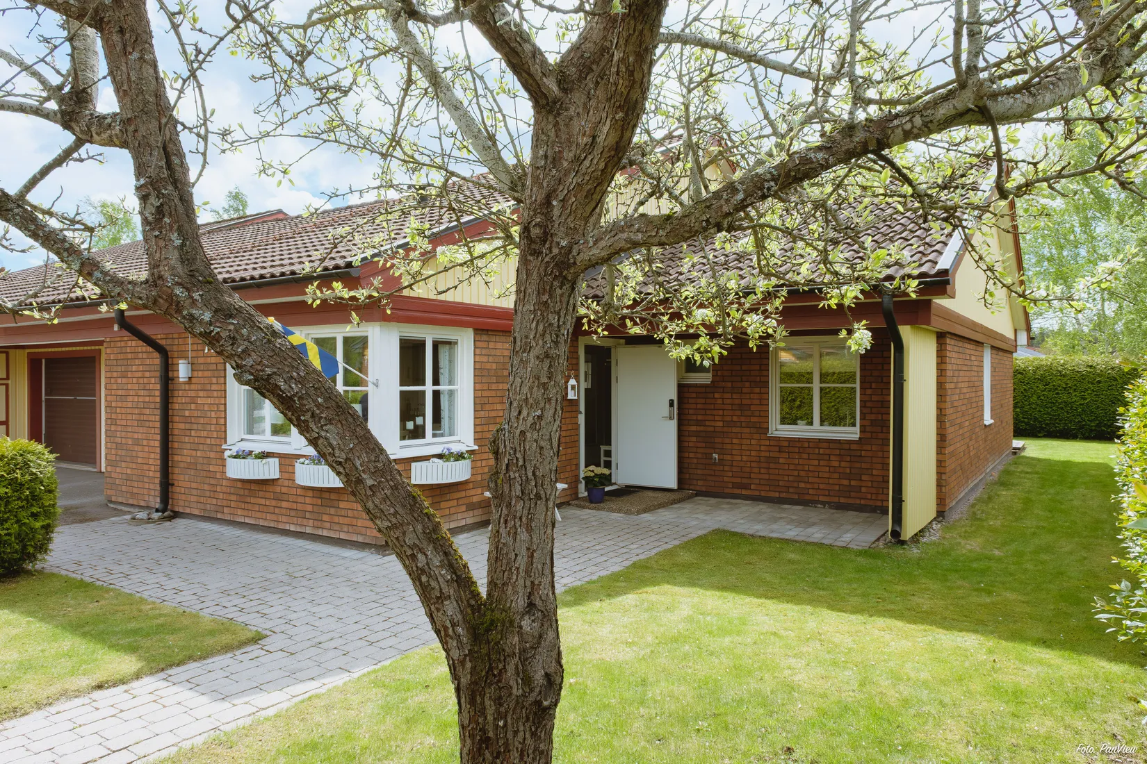 Villa, Radhus, Påskliljevägen 14, Önsta Gryta, Västerås