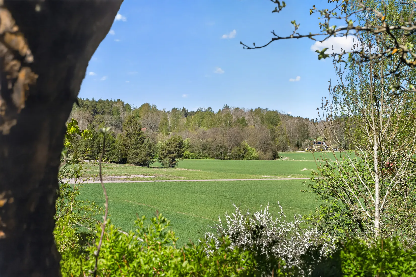 Villa, Bränn-Ekeby Vybo 1 samt Ömansås Lillhem 1, Bränn-Ekeby, Nyköping