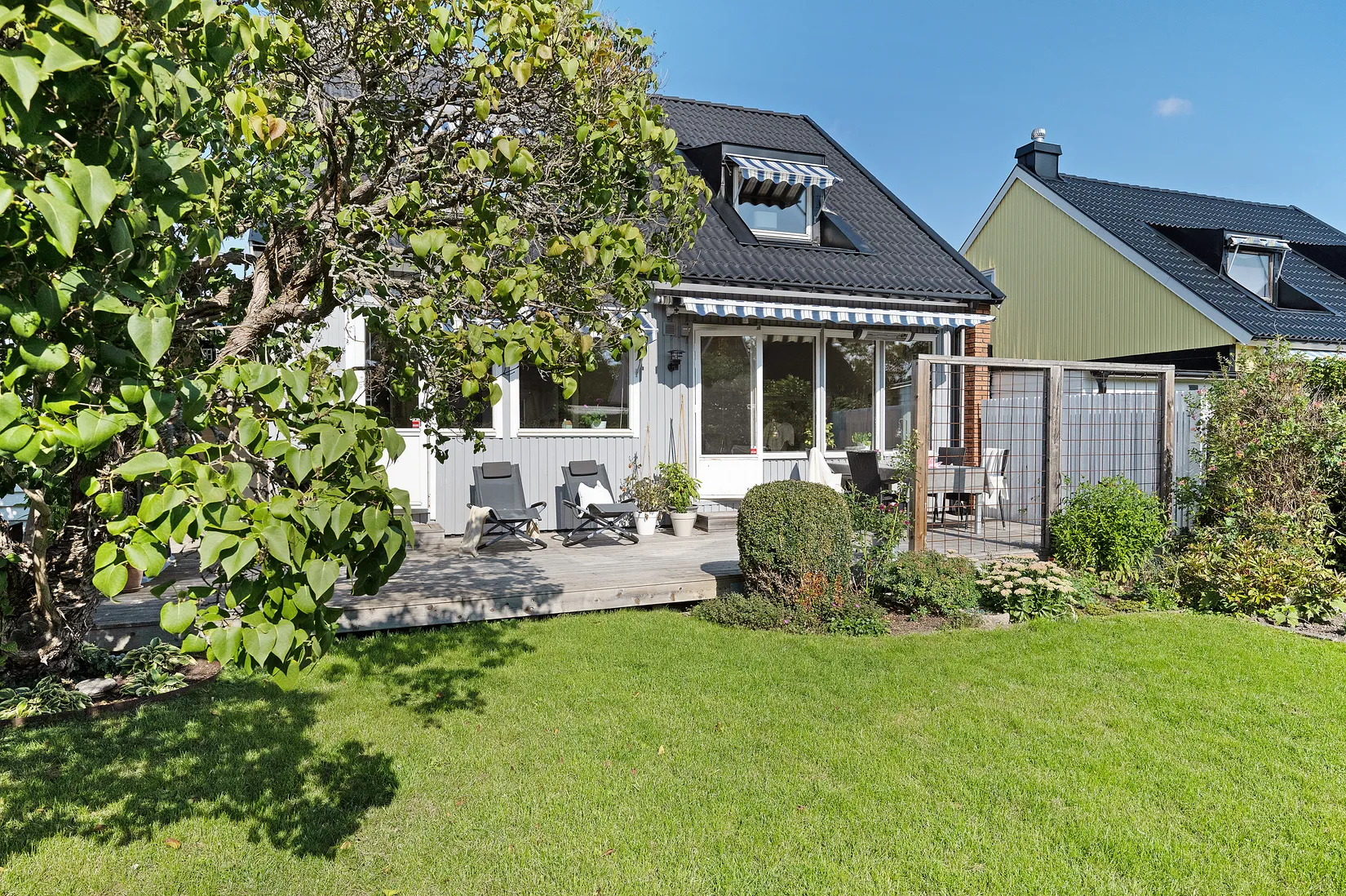Radhus, Älvkvarnsvägen 35, Solhem, Stockholm
