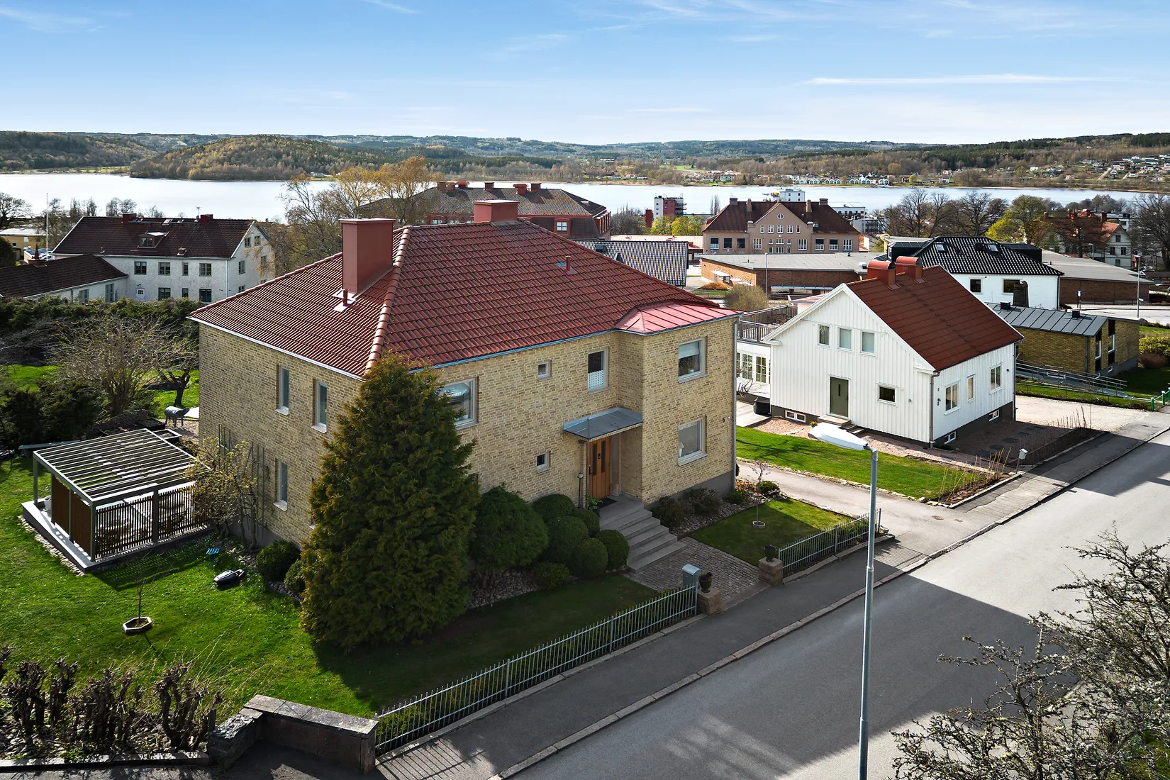 Villa, Karlslundsgatan 5, Centrum, Ulricehamn