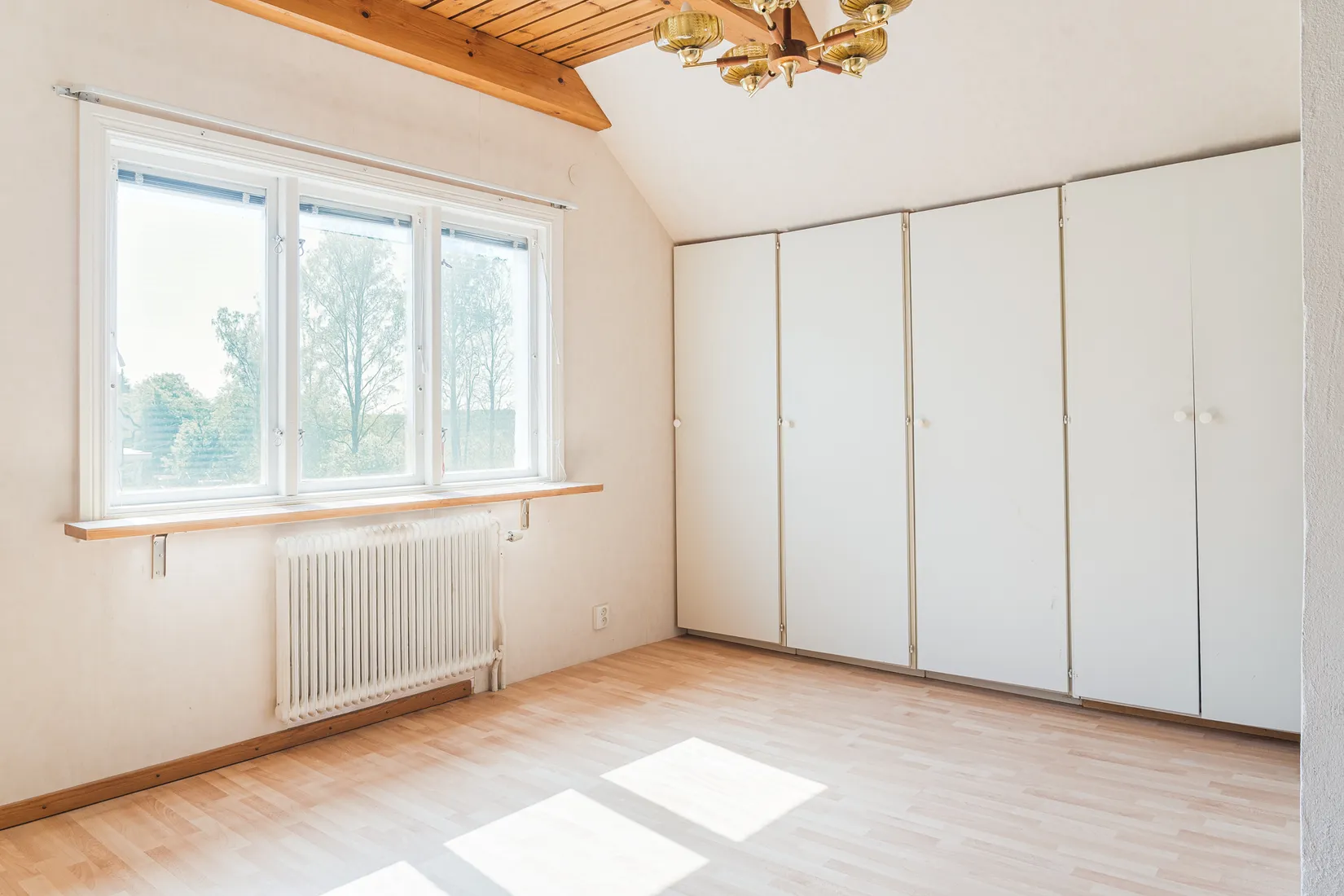Villa, Suckarnas allé 3, Hällbybrunn, Eskilstuna
