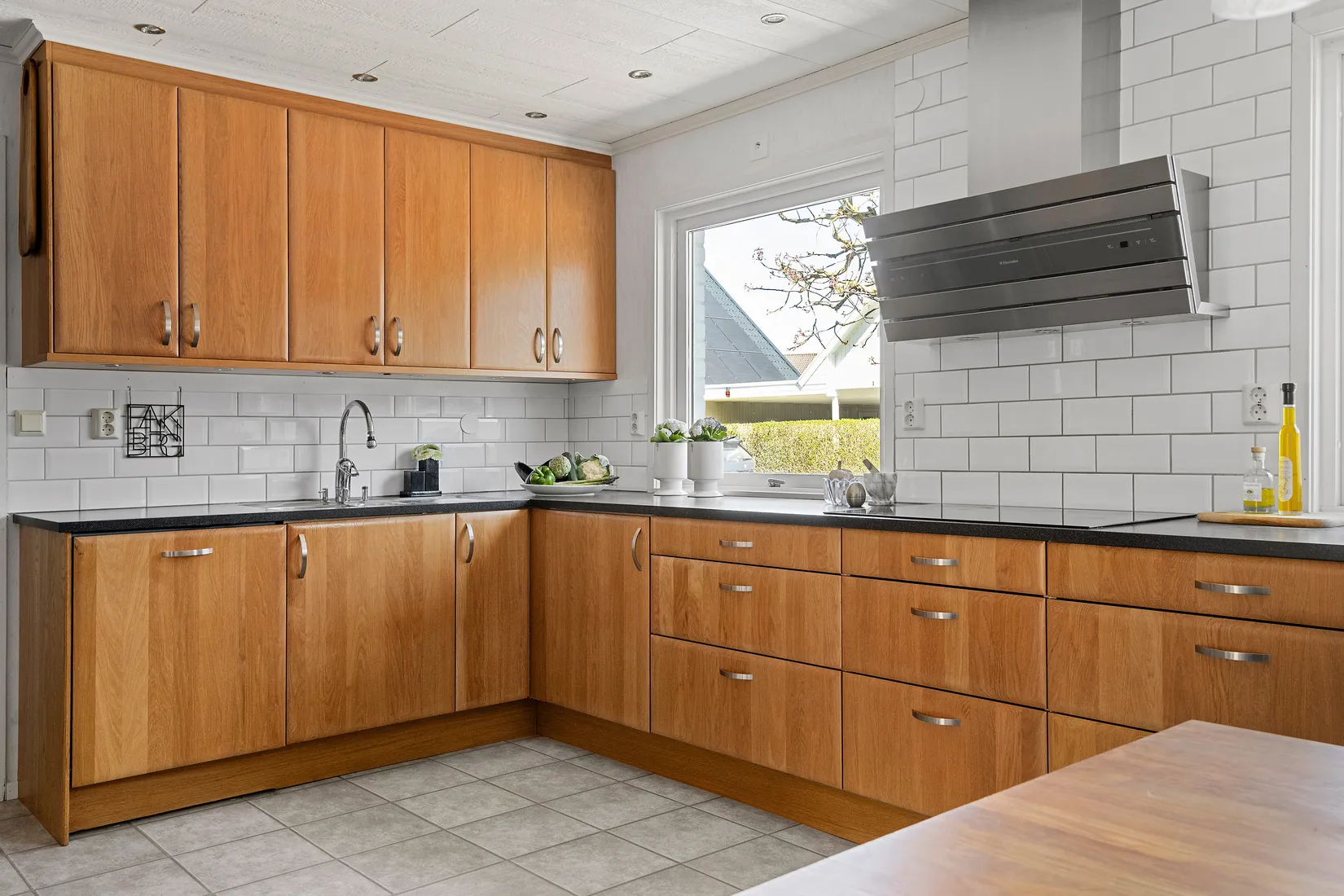 Villa, Radhus, Hertig Eriks väg 11, Fajans, Falkenberg